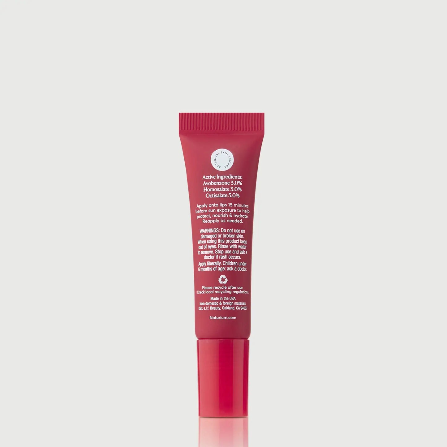phyto-glow-lip-balm-spf-45-oasis-g1 NATR-10125_PhytoGlow_SPF_Oasis_primary_capon_back_bonebkgd_1.webp
