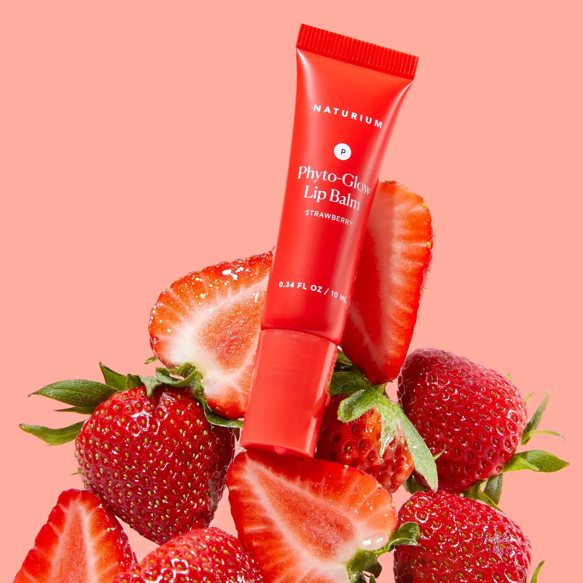 phyto-glow-lip-balm-strawberry-o5 phytoglow_0321-crop.webp